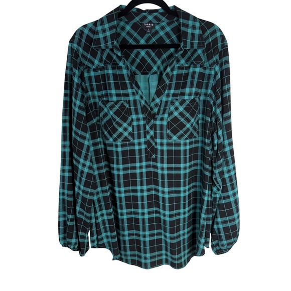 torrid Tops - Torrid Harper Plaid Teal‎ V-Neck Blouse | Officecore Grunge Plus Size 2